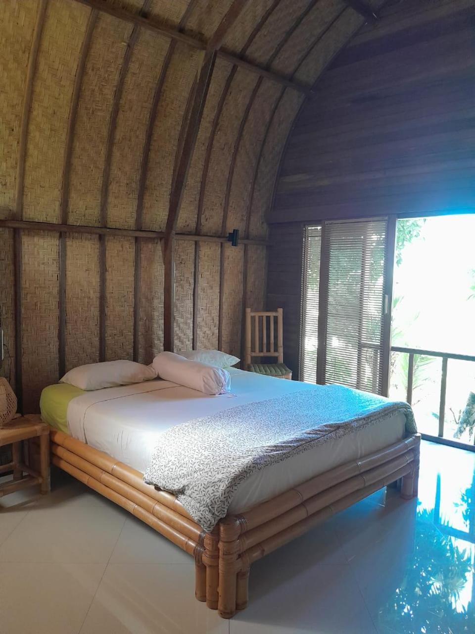 Villa Cantik Sambirenteng Gretek Экстерьер фото